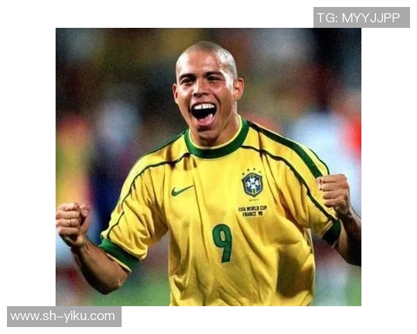 全球足球巨星齐聚一堂盘点各大球员传奇与巅峰表现